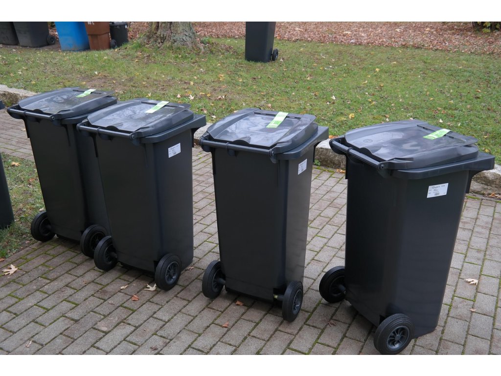 Poplatek za svoz komunálního odpadu